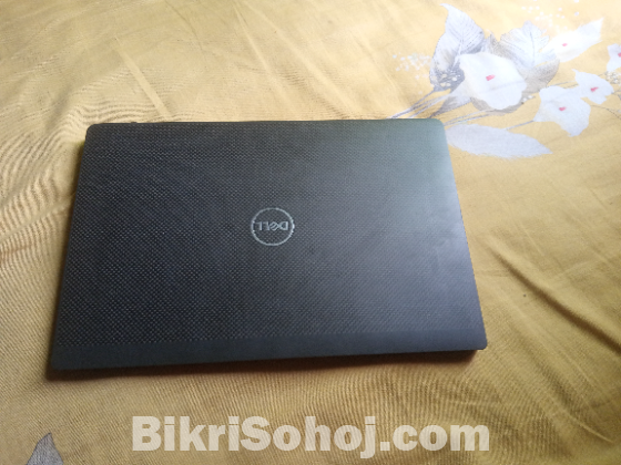 Dell Latitude 7400